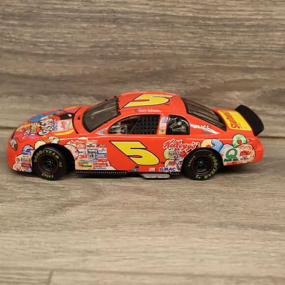 Terry Labonte #5 Kellogg’s Marshmallow Blasted Froot Loops Monte Carlo 1:24 - Picture 11 of 12